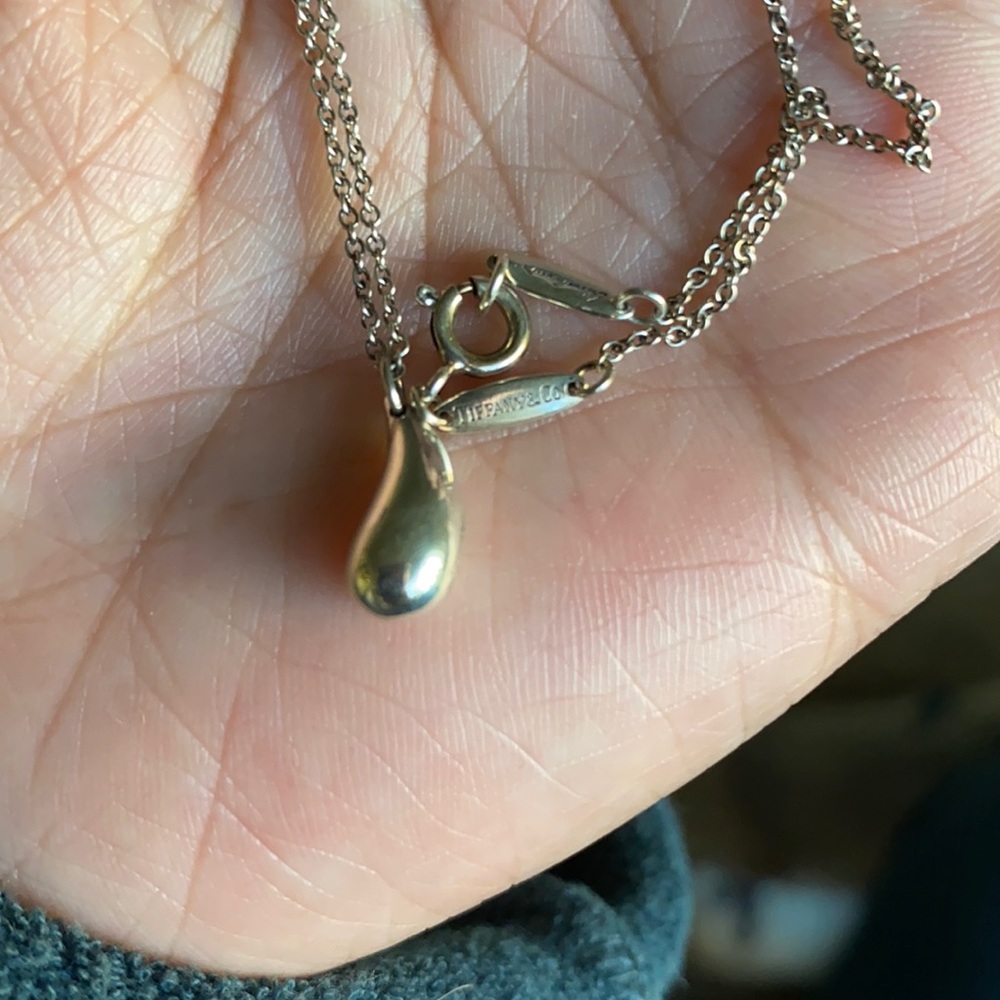 Tiffany Elsa Perretti teardrop charm necklace. Authentic from Tiffany’s